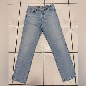 Levi’s Wedgie High Rise jeans size 27